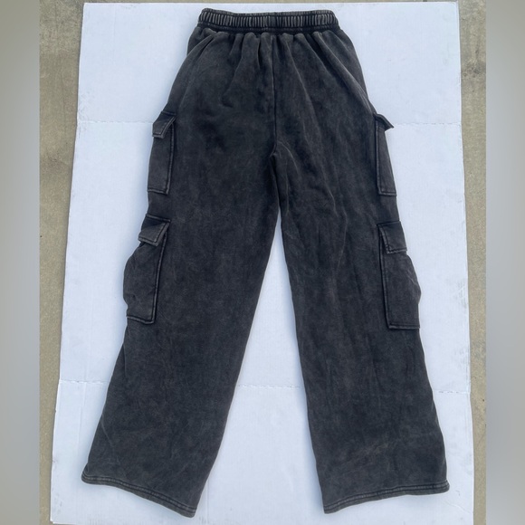 Oli & Hali Cargo Sweatpants Wide Leg Distressed Wash Size M - Picture 4 of 8